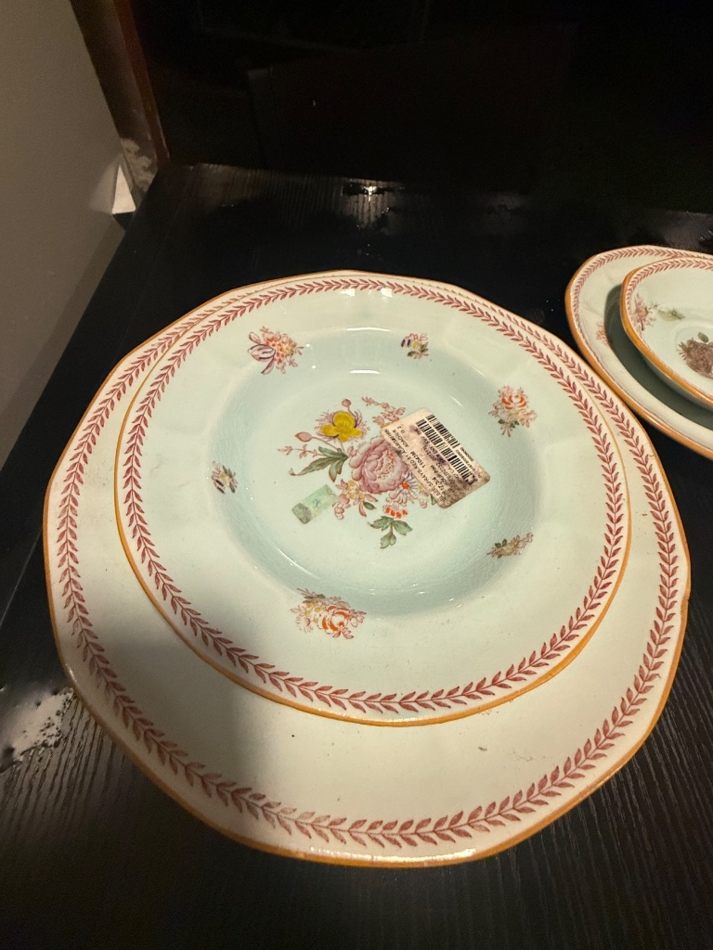 Dinnerware - Picture 5 of 5